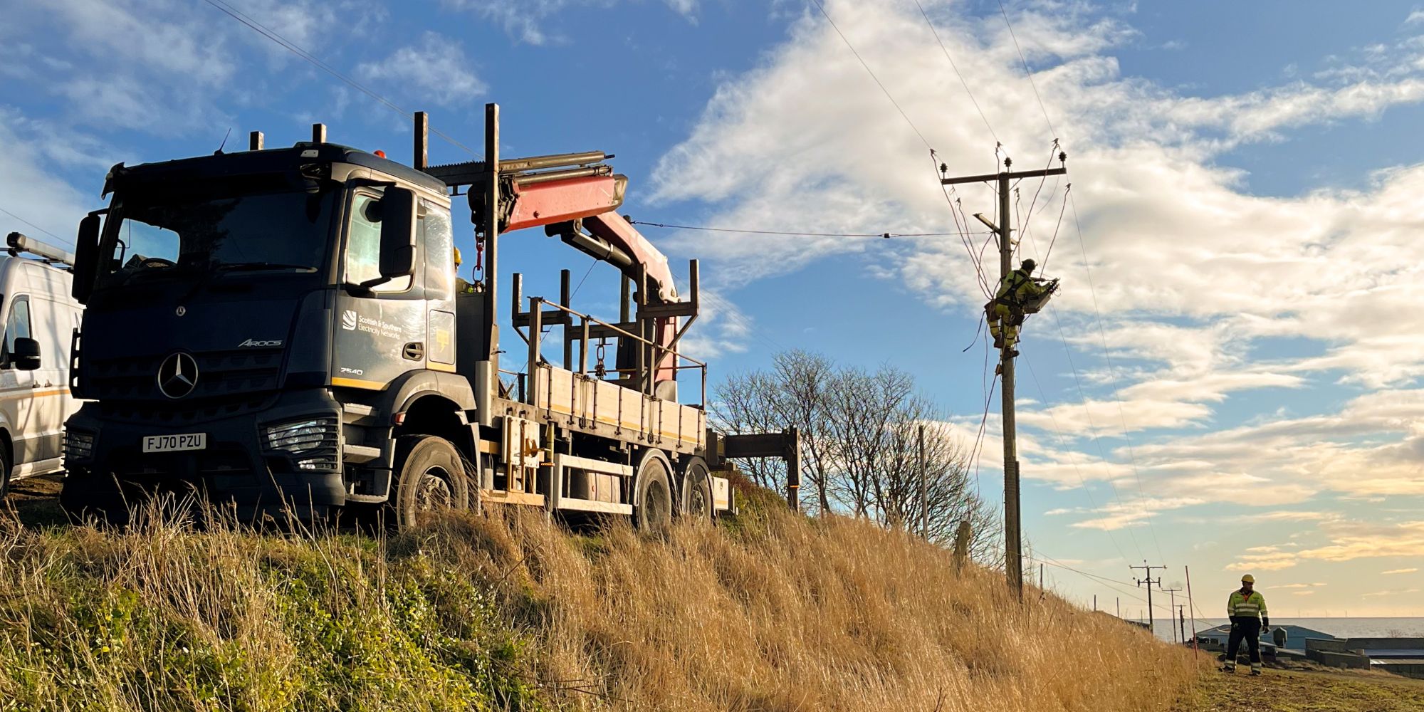 SSEN Engineers working to repair a fault. 