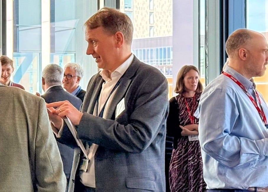 DSO Director Andrew Roper meeting attendees of the kick-off event for the 2026 DSO Spring Series