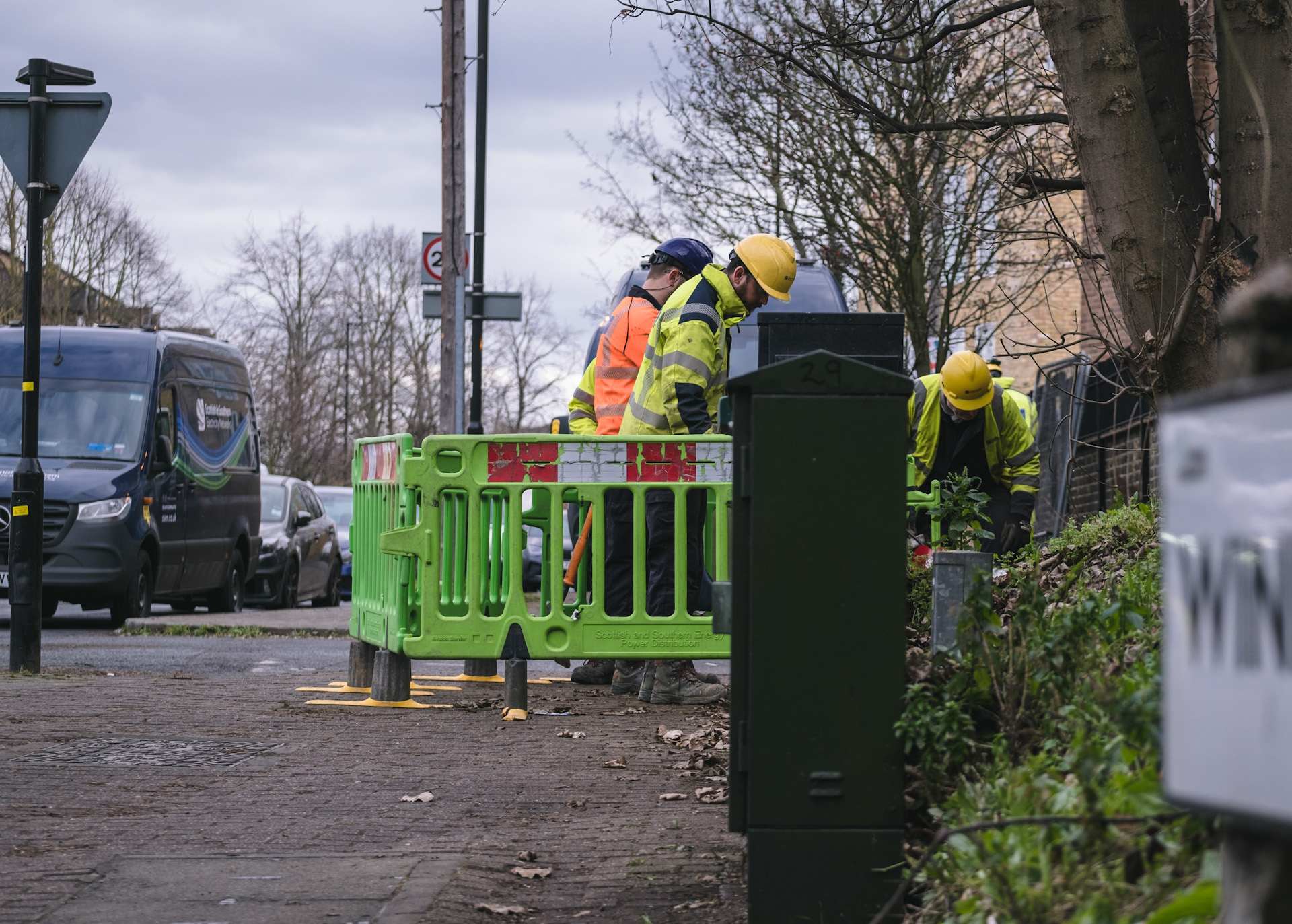 a generic picture of an SSEN team working on the network