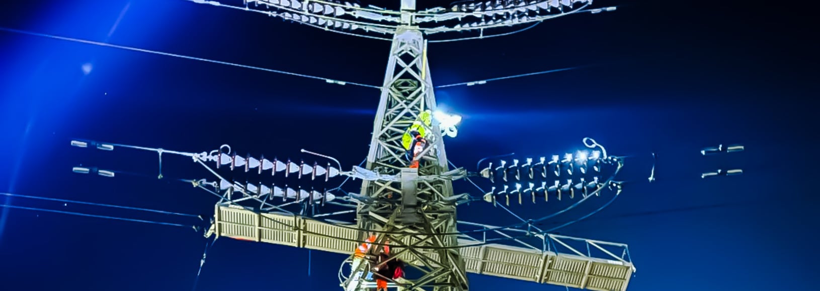 Overnight working up a tower on the refurbishment of the Fleet-Aldershot line
