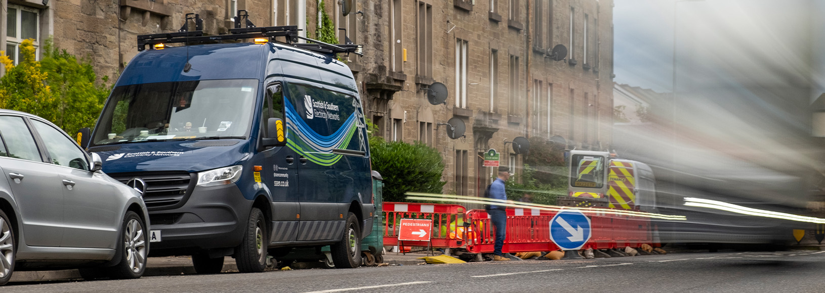 SSEN Van on scottish street